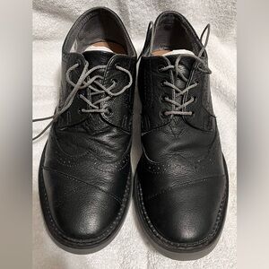 Tom’s Full Grain Leather Oxfords